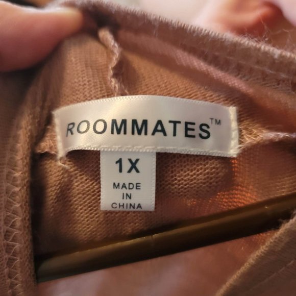 ROOMMATES light weight vest with fringe - Picture 7 of 7